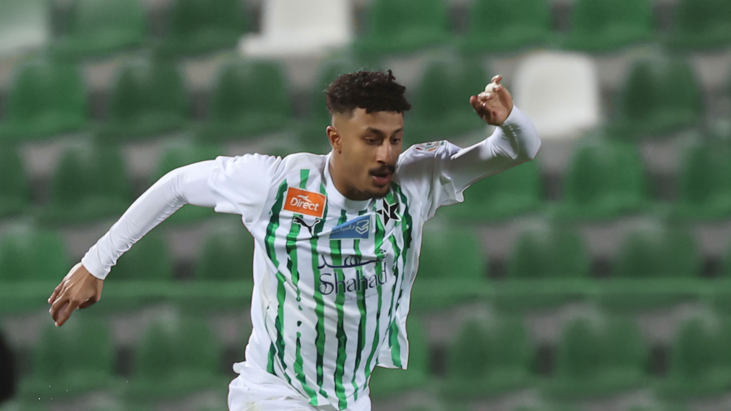 الرياض ضد النجمة